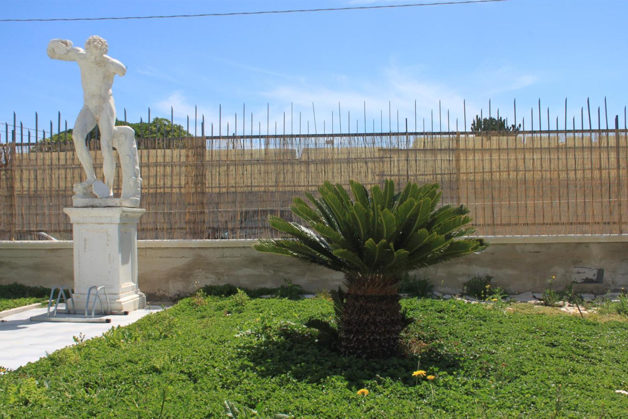 Casa Viky Hotel Bari Exterior photo