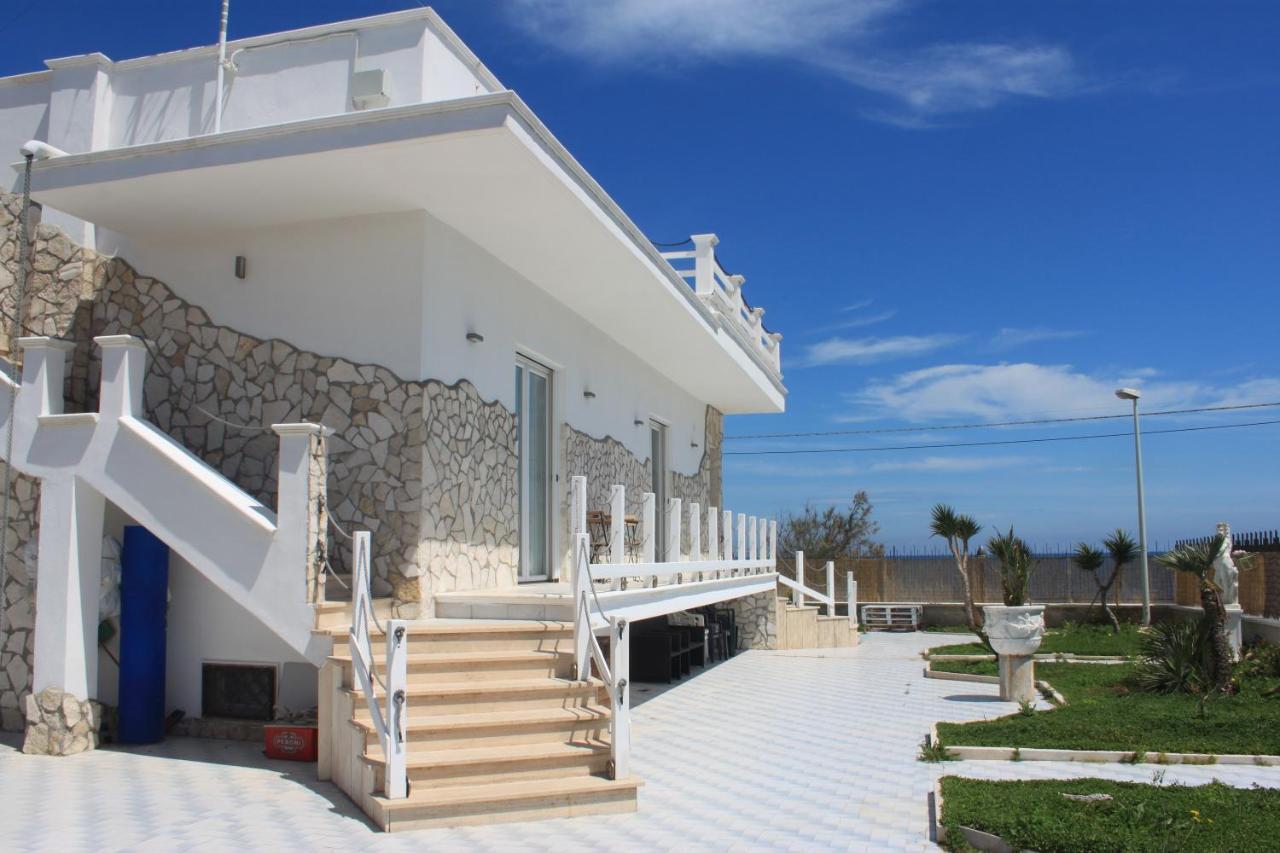Casa Viky Hotel Bari Exterior photo